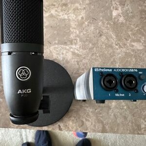 HD 280 Pro - Pre Sonus Audio Box USB 96 - AKG P120